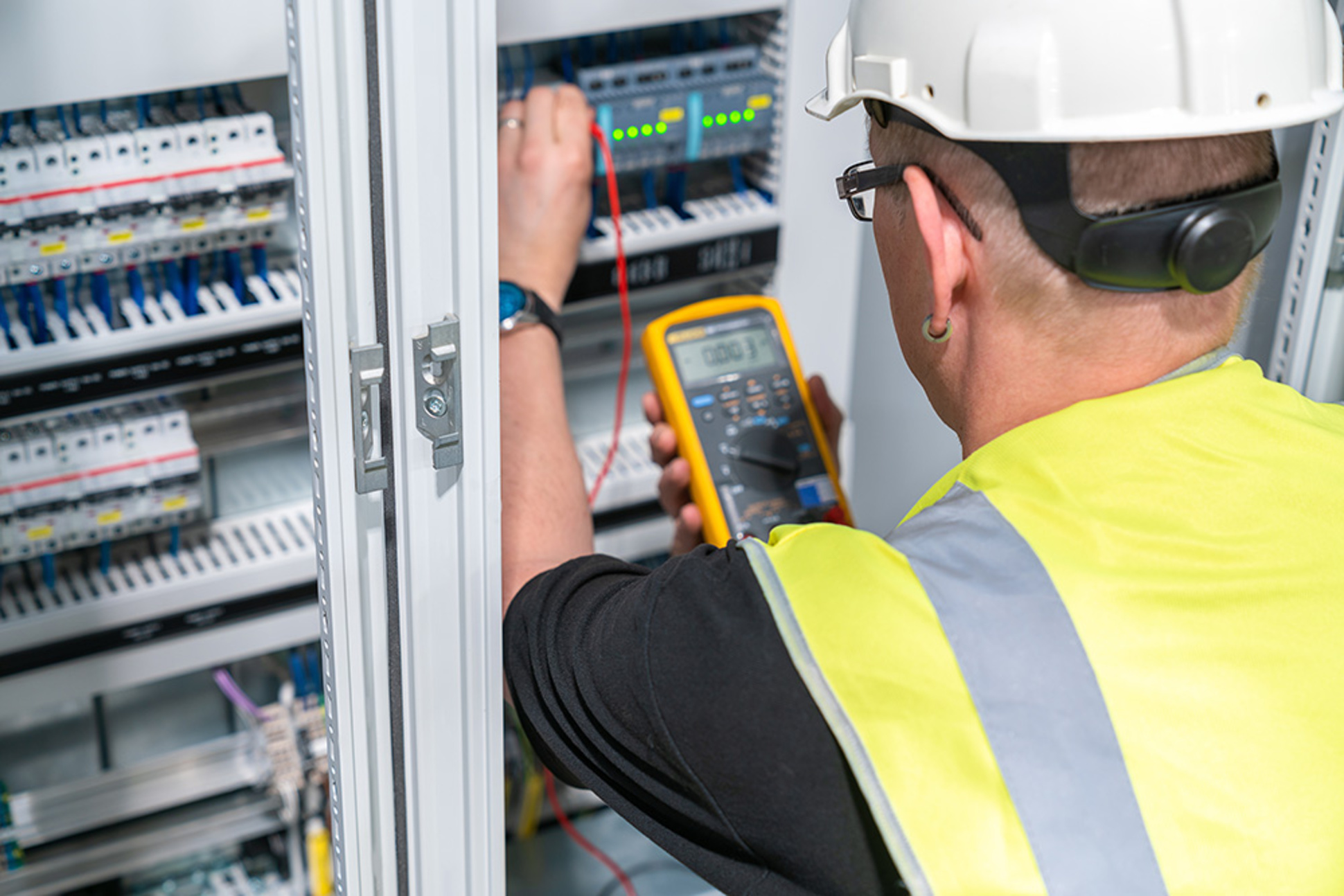 Elektroanlagen-Kontrolle bei Netzwerktechnik Krause in Frankfurt am Main
